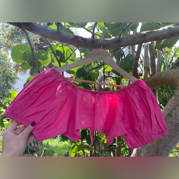 shore brand puffed sleeve top - Picture 6 of 7